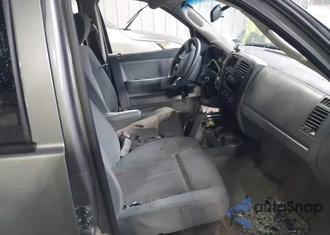 2005 Dodge Dakota St z USA, uszkodzony, nr VIN 1D7HE28K15S184579